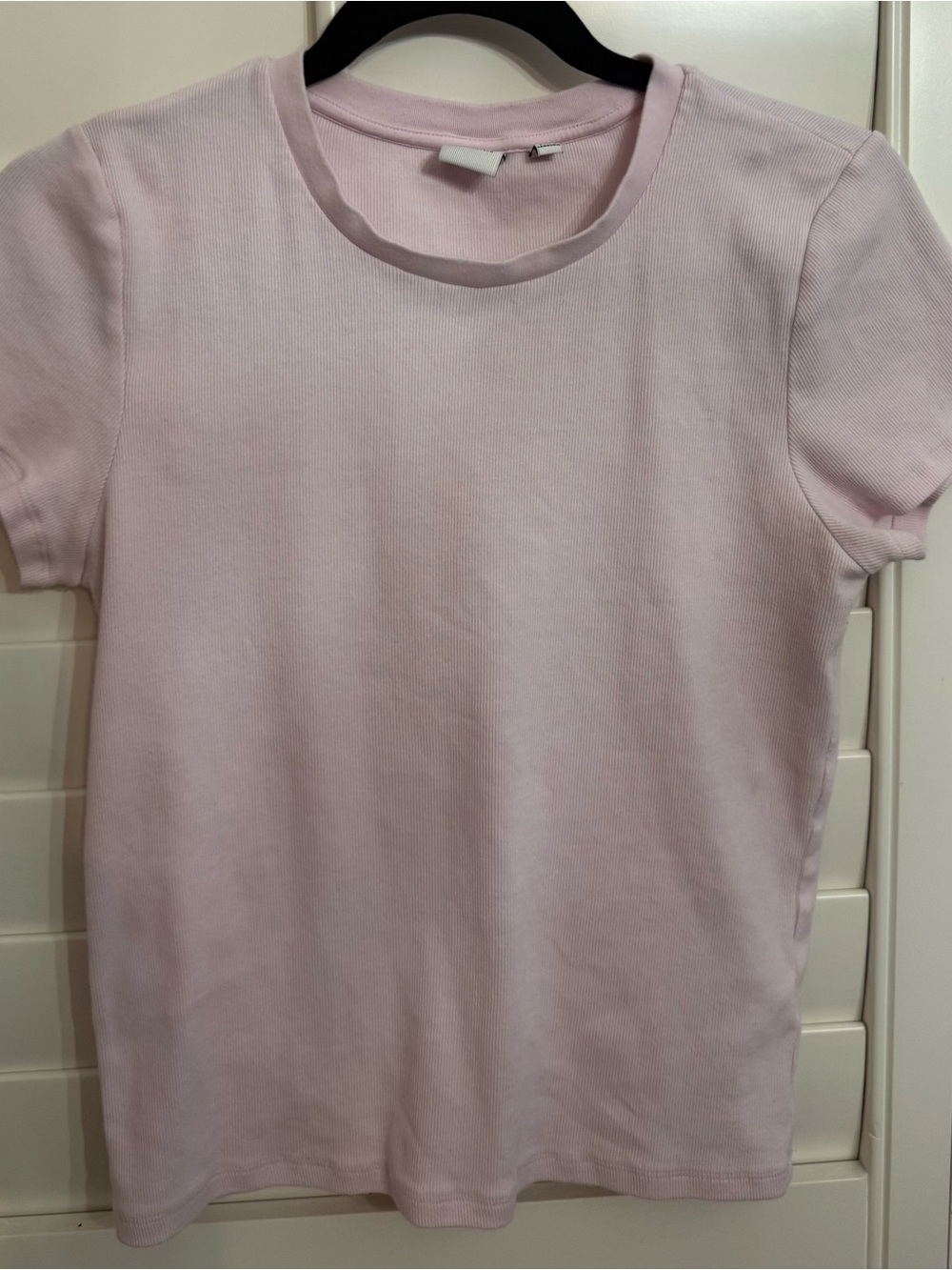 Aritzia Light Pink Ribbed Crew T shirt